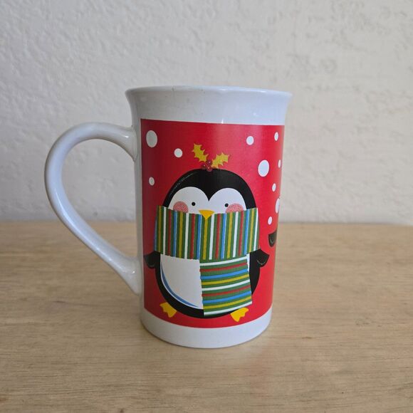 Penguin Christmas Mug - Picture 1 of 3